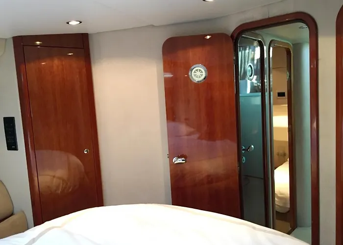 Cozy With View In 12 M² And Terrace * Porto