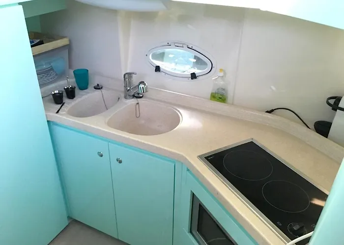 Cozy With View In 12 M² And Terrace Nyaraló *