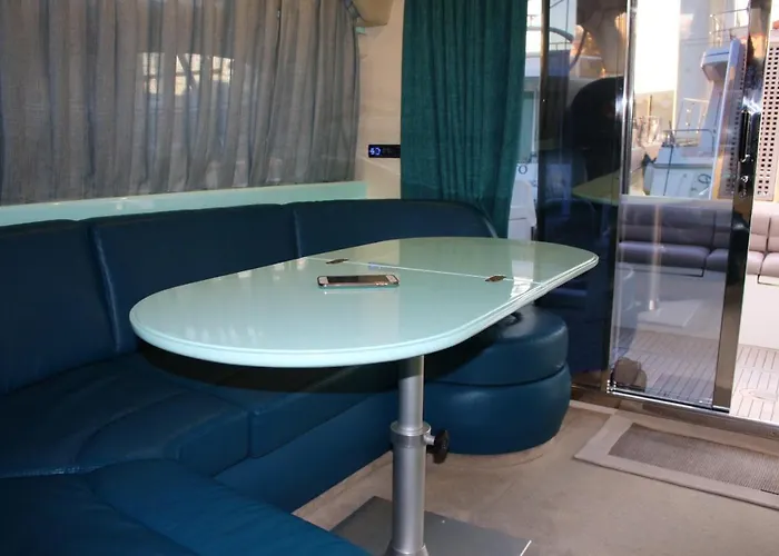 Cozy With View In 12 M² And Terrace * Porto